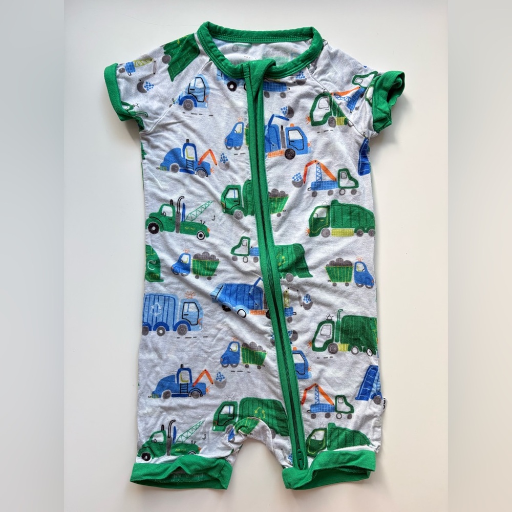 Little Sleepies Bamboo Shorty Zippy - Clean Up Crew 💚